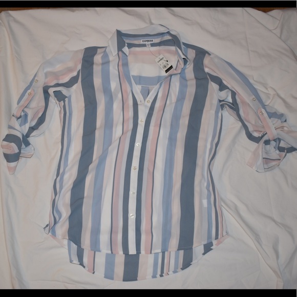 Express Tops - 🔴🔴SOLD🔴🔴Express Button-up Shirt
